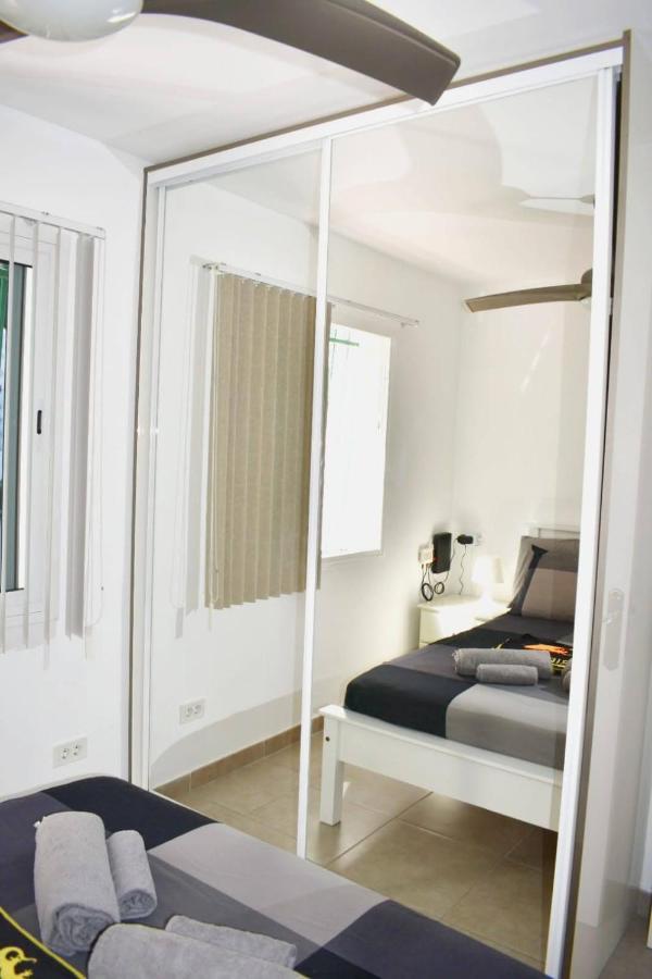 Margherita'S Apartment San Eugenio Costa Adeje Exterior foto